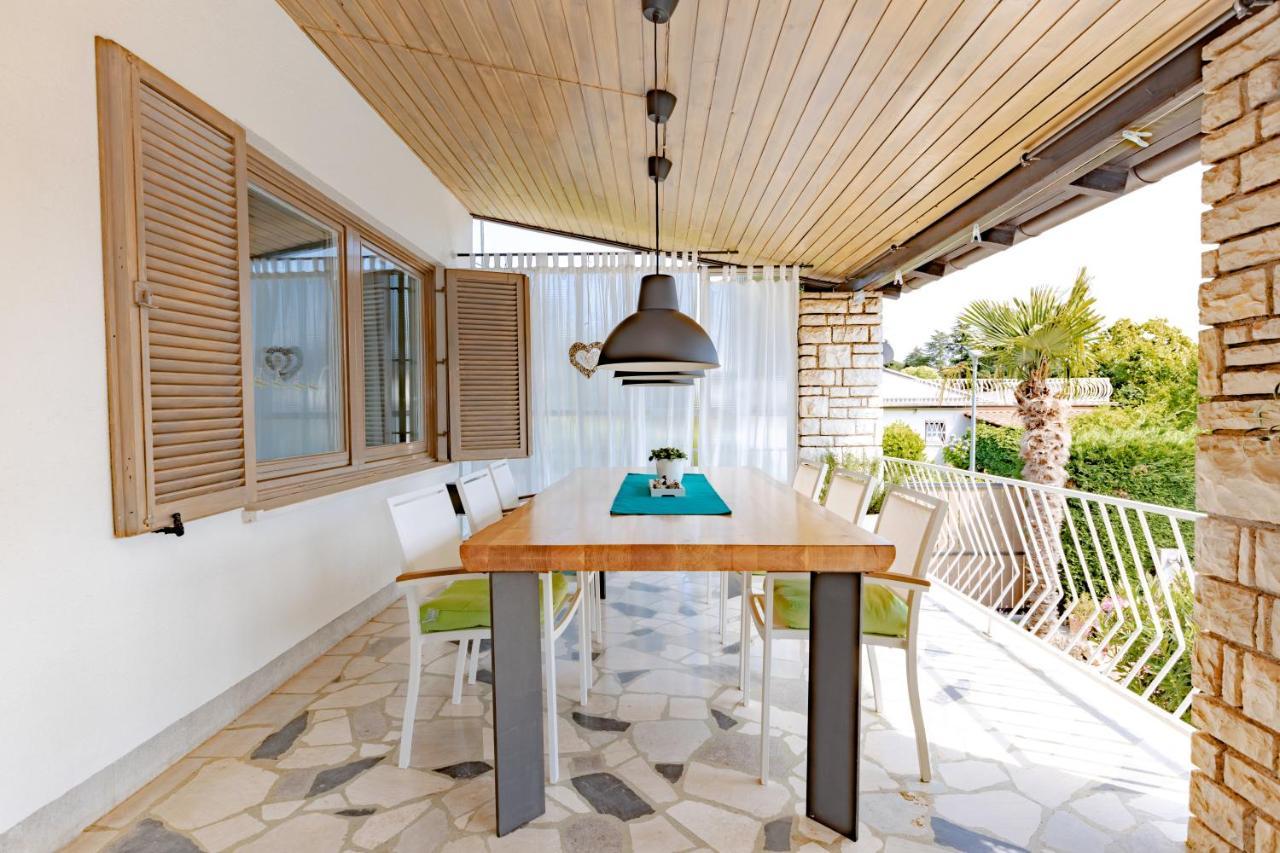 Residence Pecek Novigrad  Luaran gambar