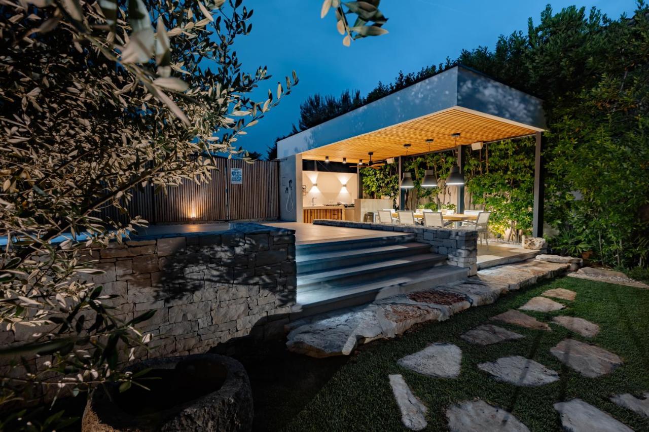 Residence Pecek Novigrad  Luaran gambar